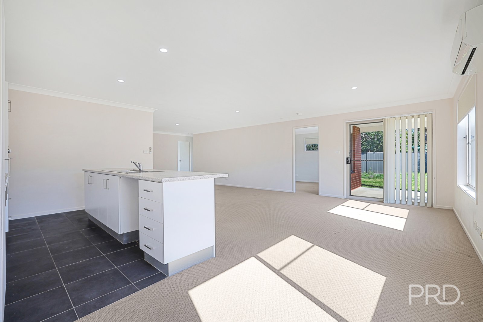 32 Gungurru Close CALALA 10