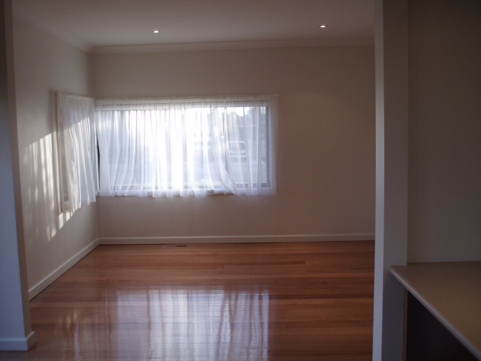 Gallery: 32 Hamlyn Avenue