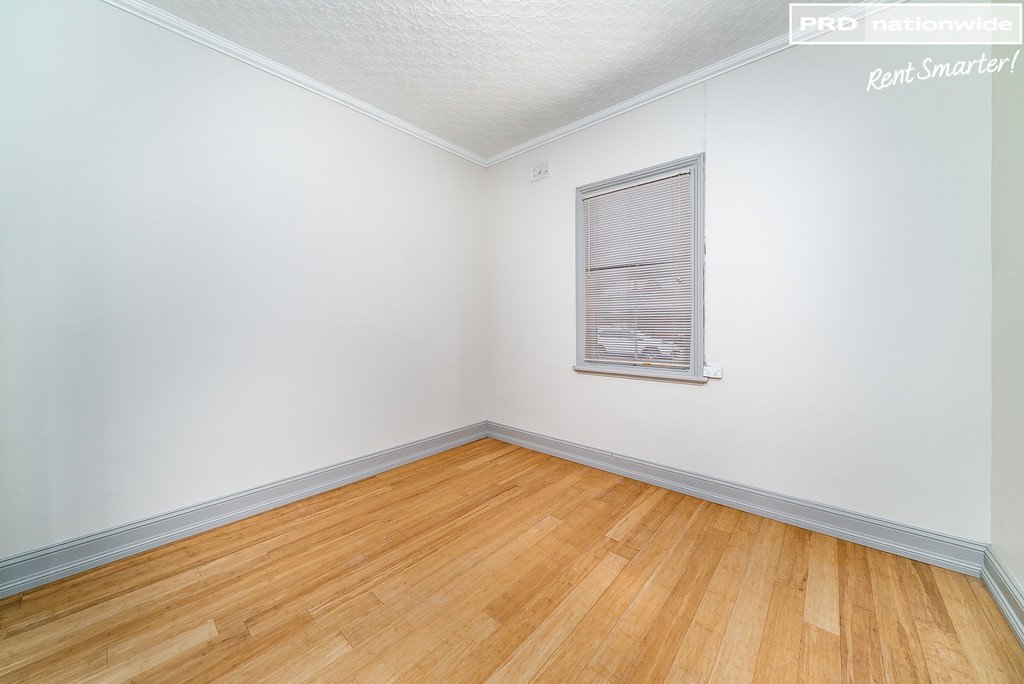 32 Hampden Avenue NORTH WAGGA WAGGA 5
