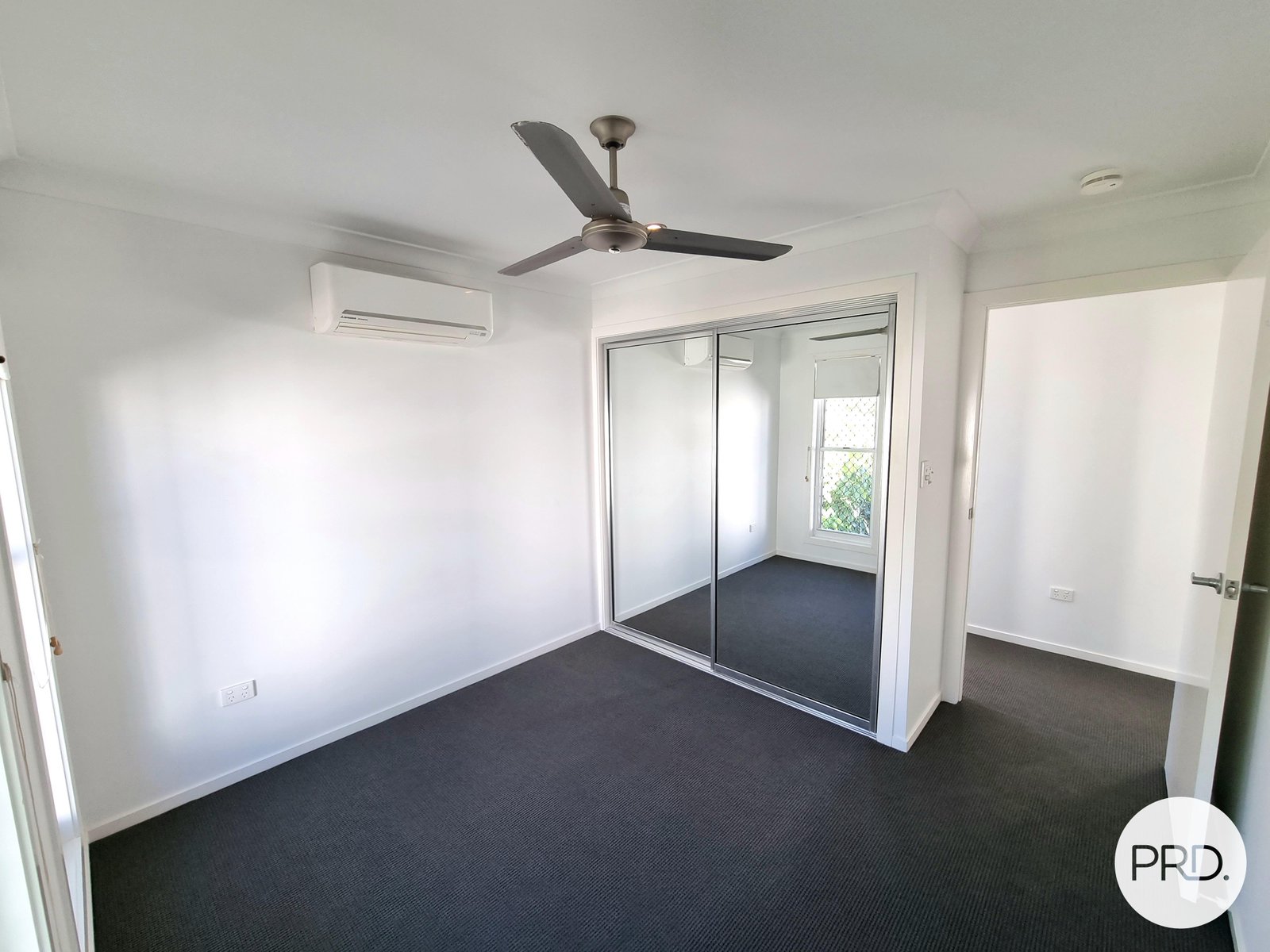 2 HARMONY Drive CLINTON QLD 4680