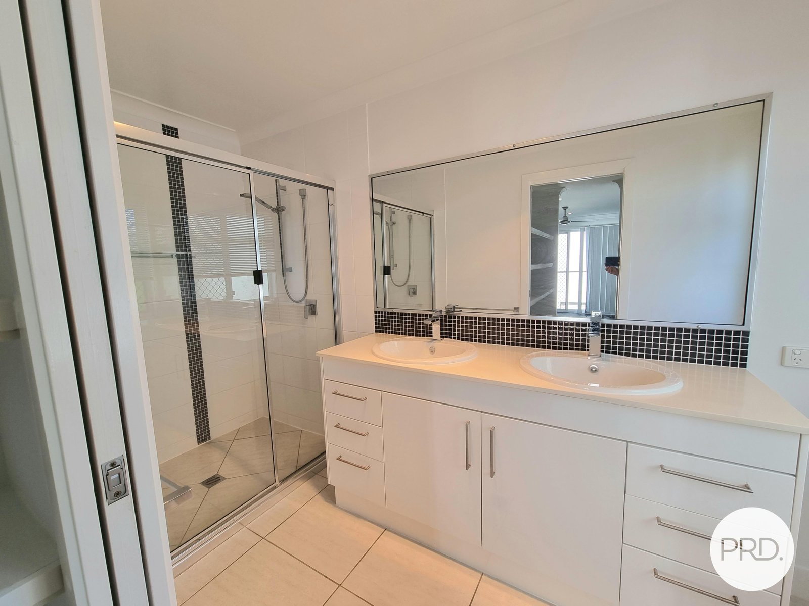 2 HARMONY Drive CLINTON QLD 4680