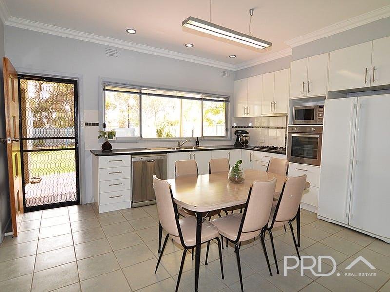32 Hector Street MILDURA 17