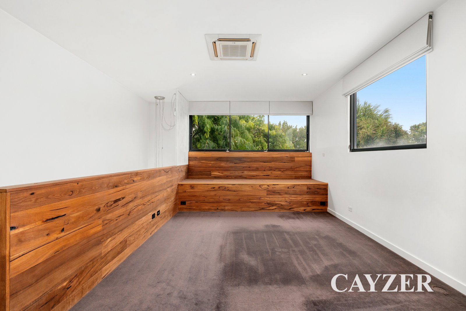 Gallery: 32 Herbert Place