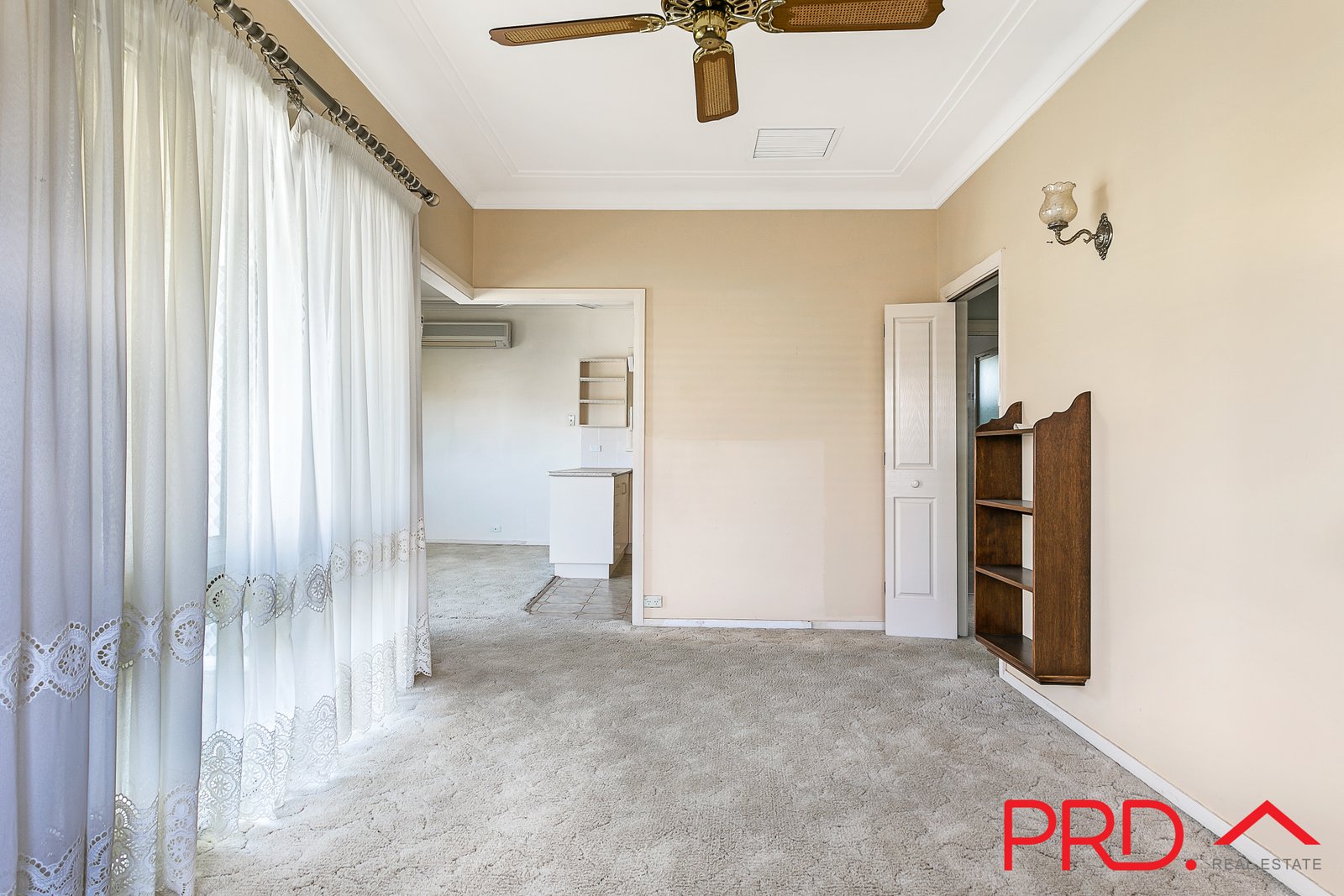 32 Hillvue Road TAMWORTH 7