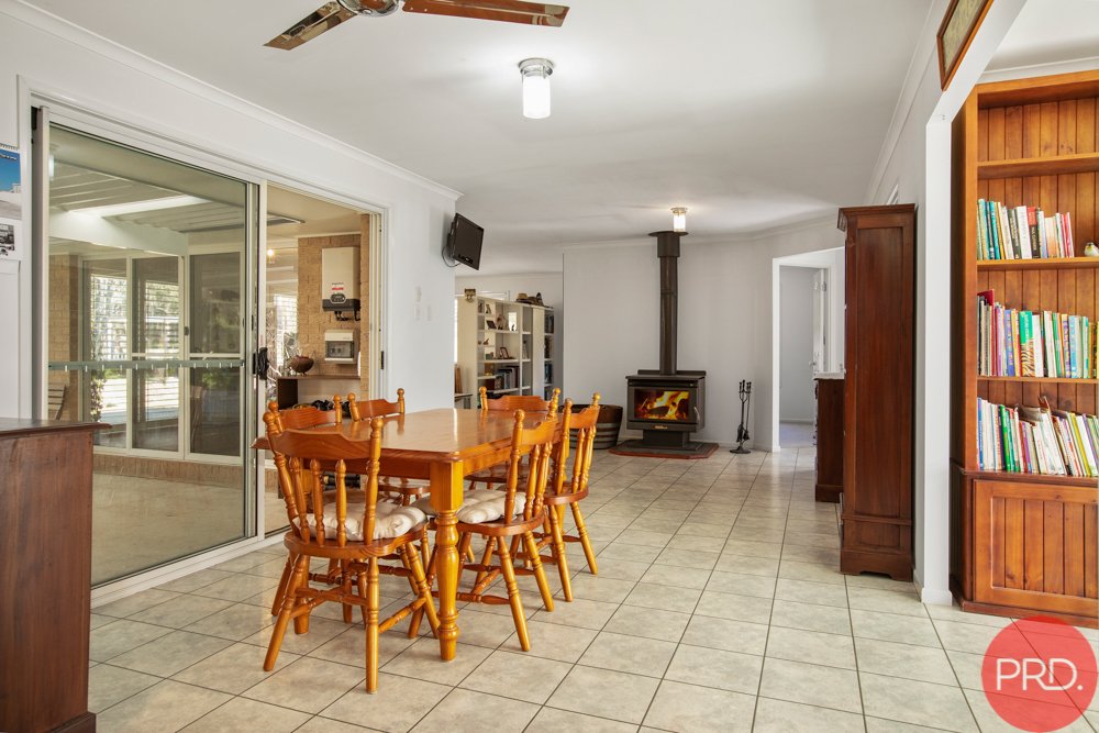 32 Hollingshed Street GRETA 9
