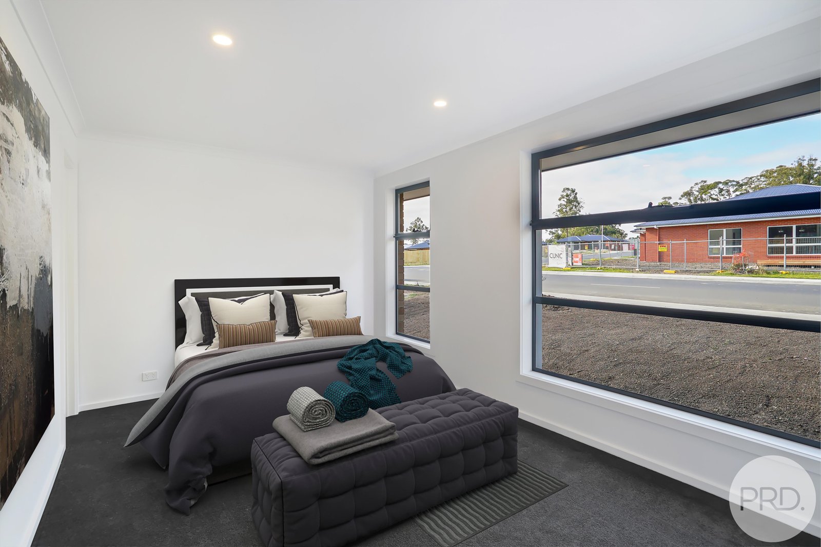 32 Hollyhock Drive KINGSTON 6