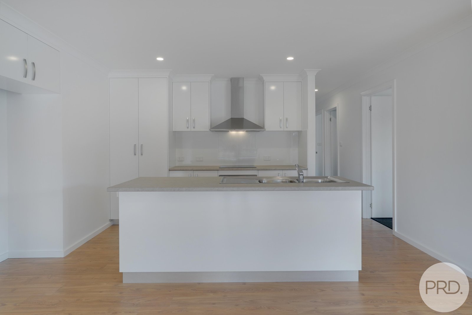 32 Hollyhock Drive KINGSTON 14