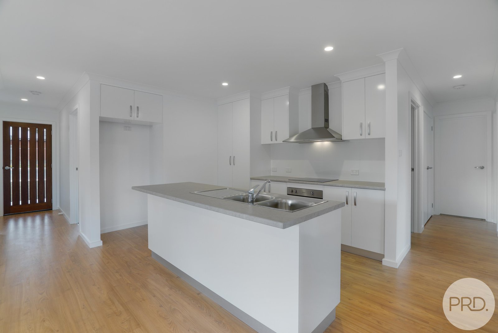 32 Hollyhock Drive KINGSTON 15