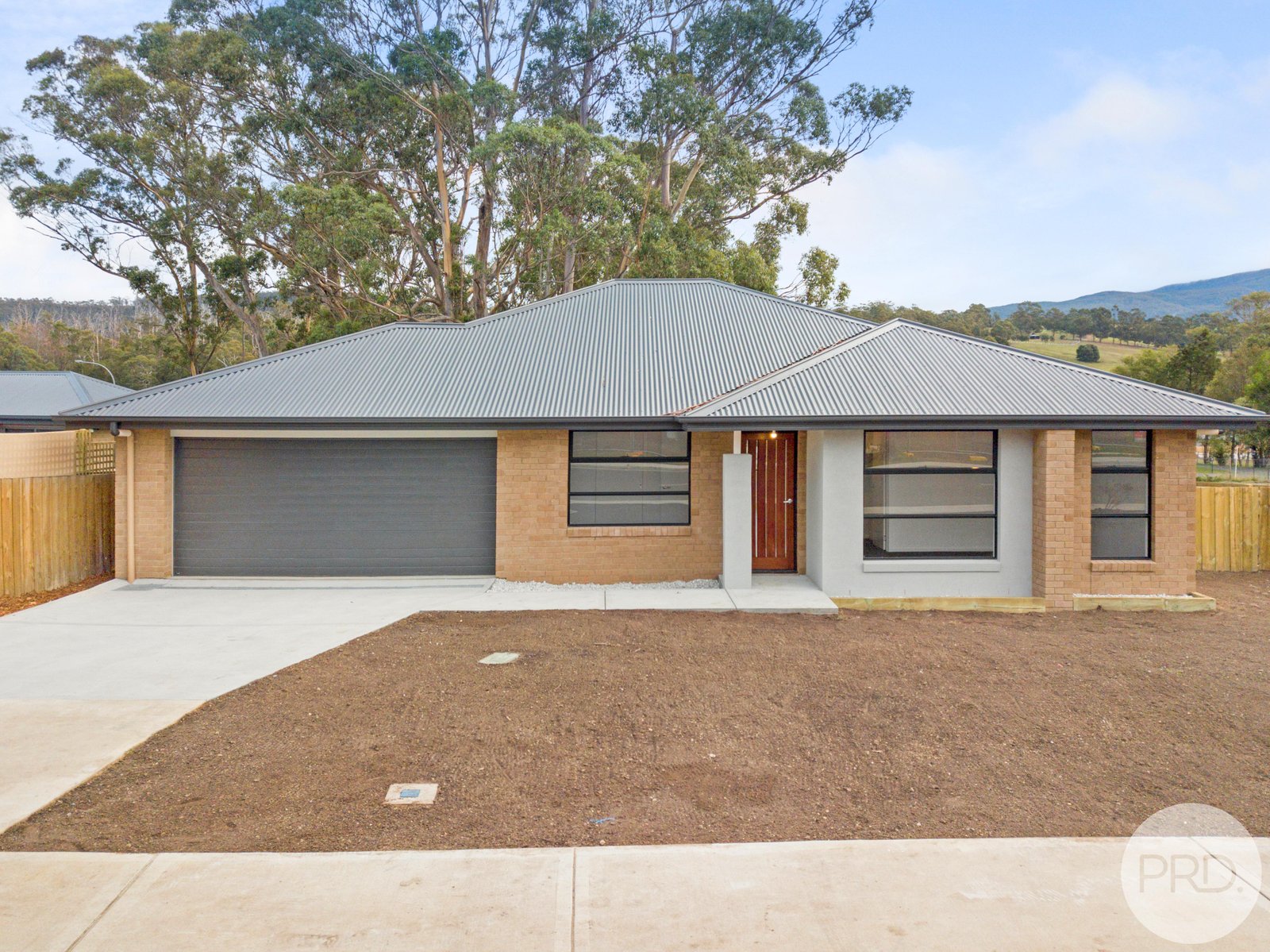 32 Hollyhock Drive KINGSTON 16