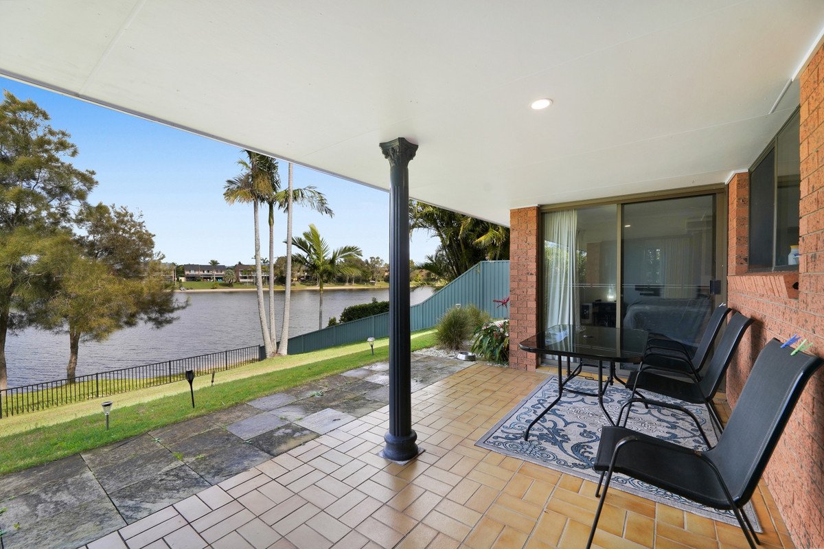 32 Honeyeater Drive Burleigh Waters 8