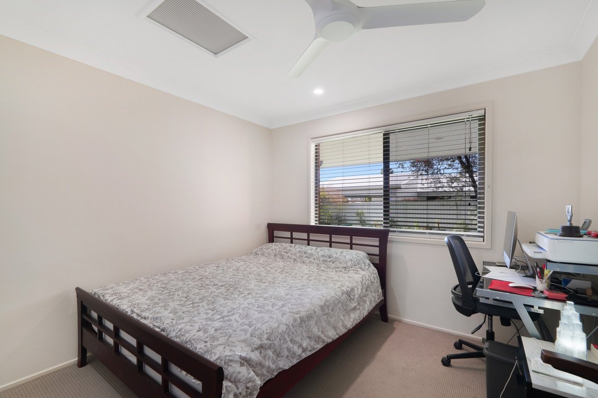 32 Honeyeater Drive Burleigh Waters 13