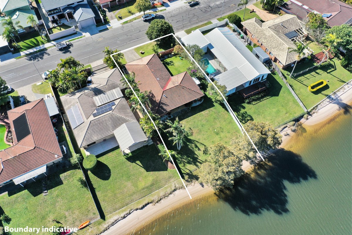 32 Honeyeater Drive Burleigh Waters 21