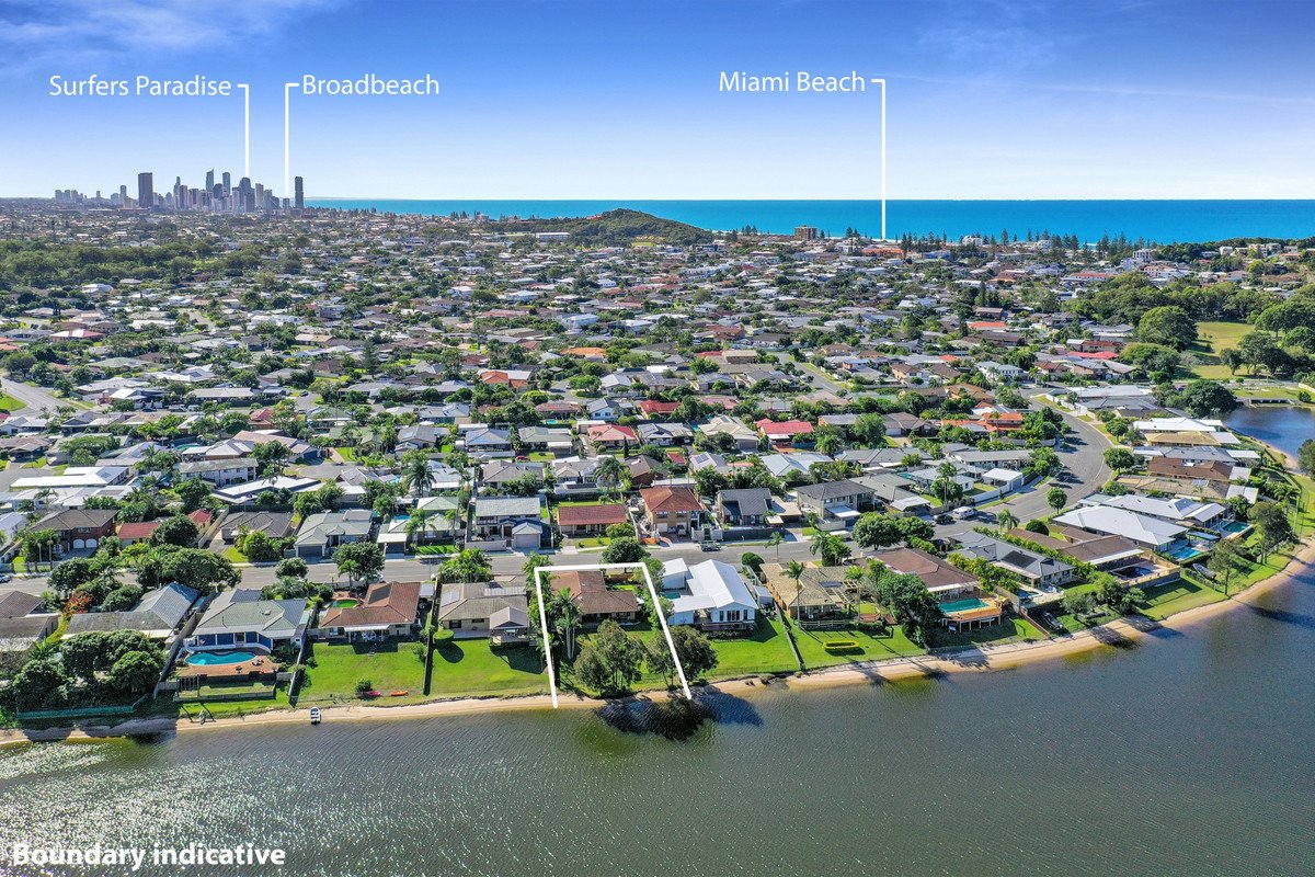 32 Honeyeater Drive Burleigh Waters 22
