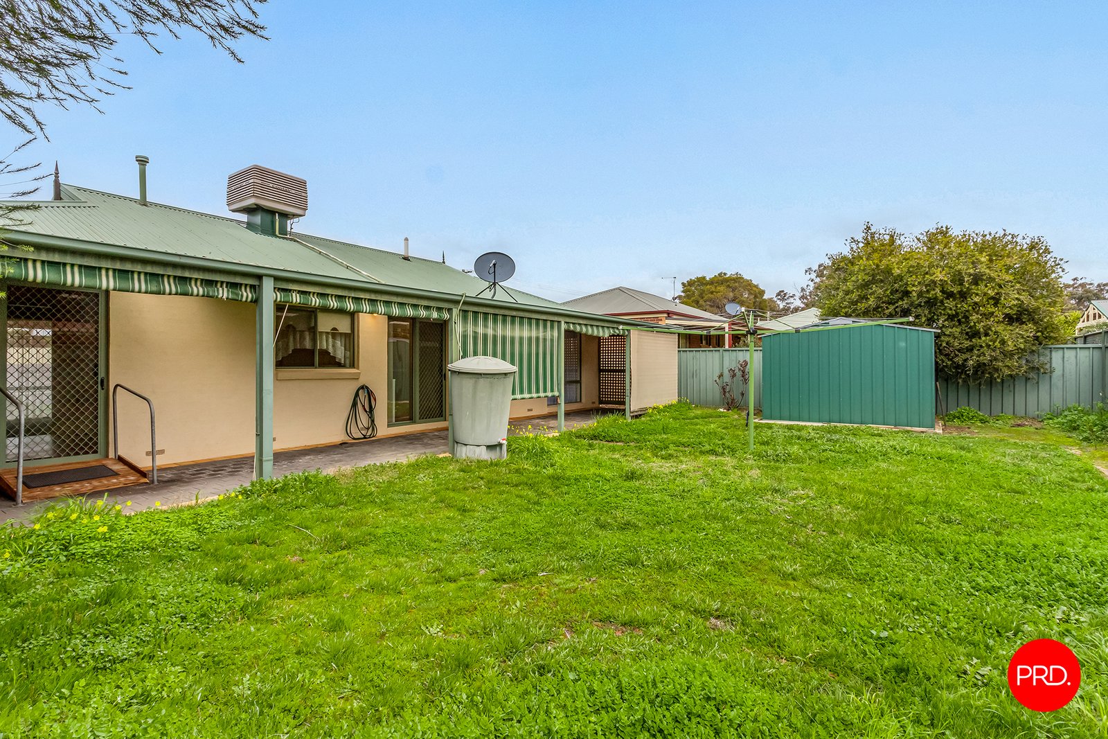 32 Hope St  KANGAROO FLAT 12