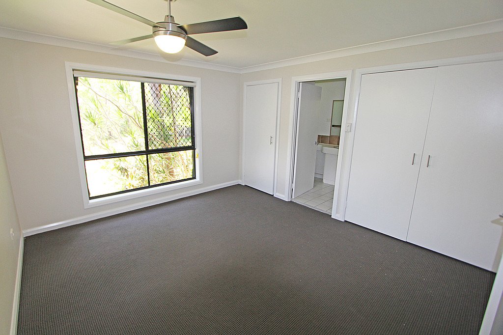 32 Horizon Avenue ASHMORE 6
