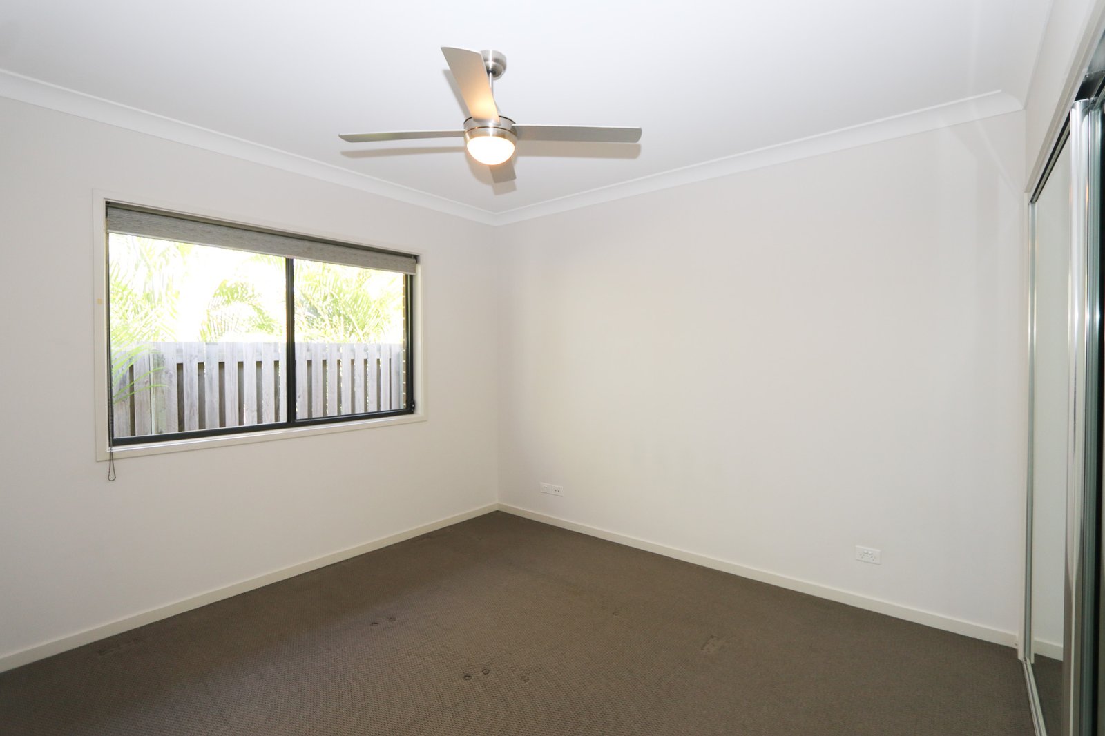 32 Hunter Street ORMEAU HILLS 10