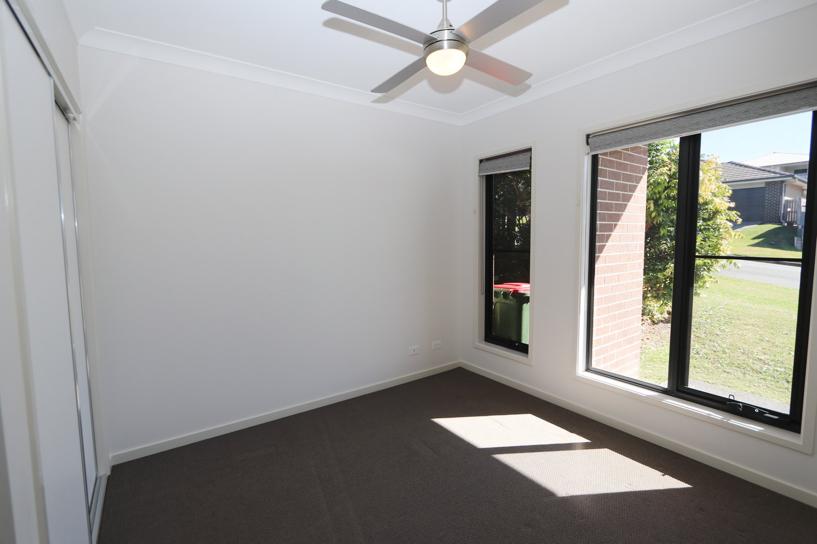 32 Hunter Street ORMEAU HILLS 13