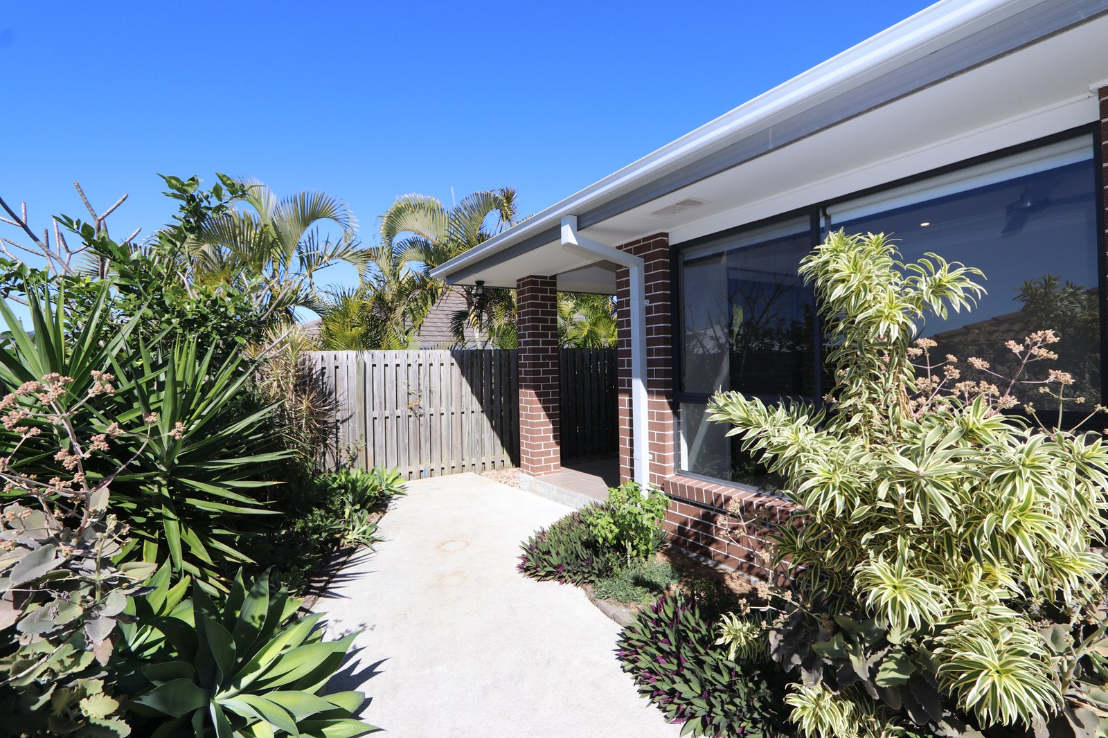 32 Hunter Street ORMEAU HILLS 18