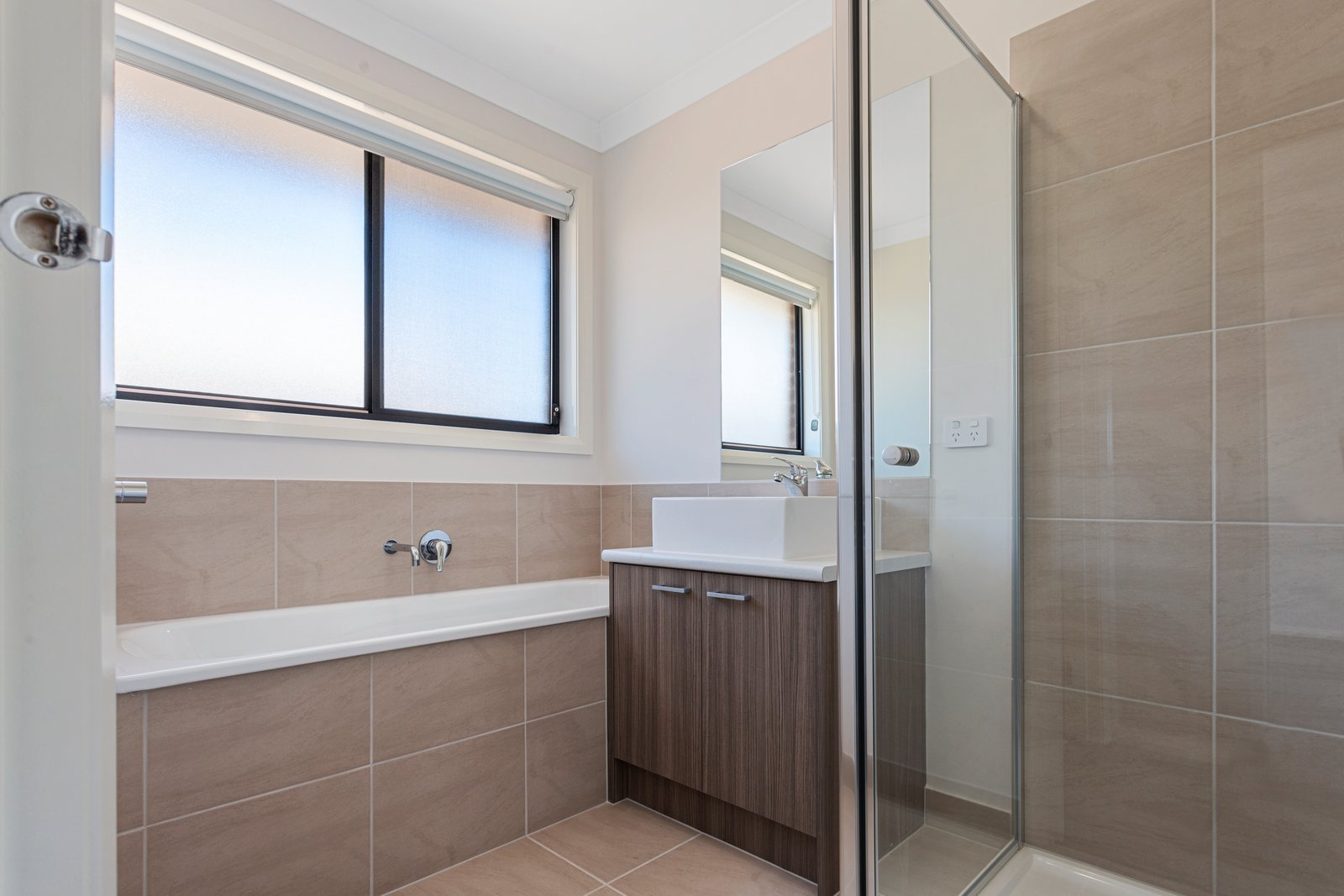 32 Hyatt Road HUNTLY 11