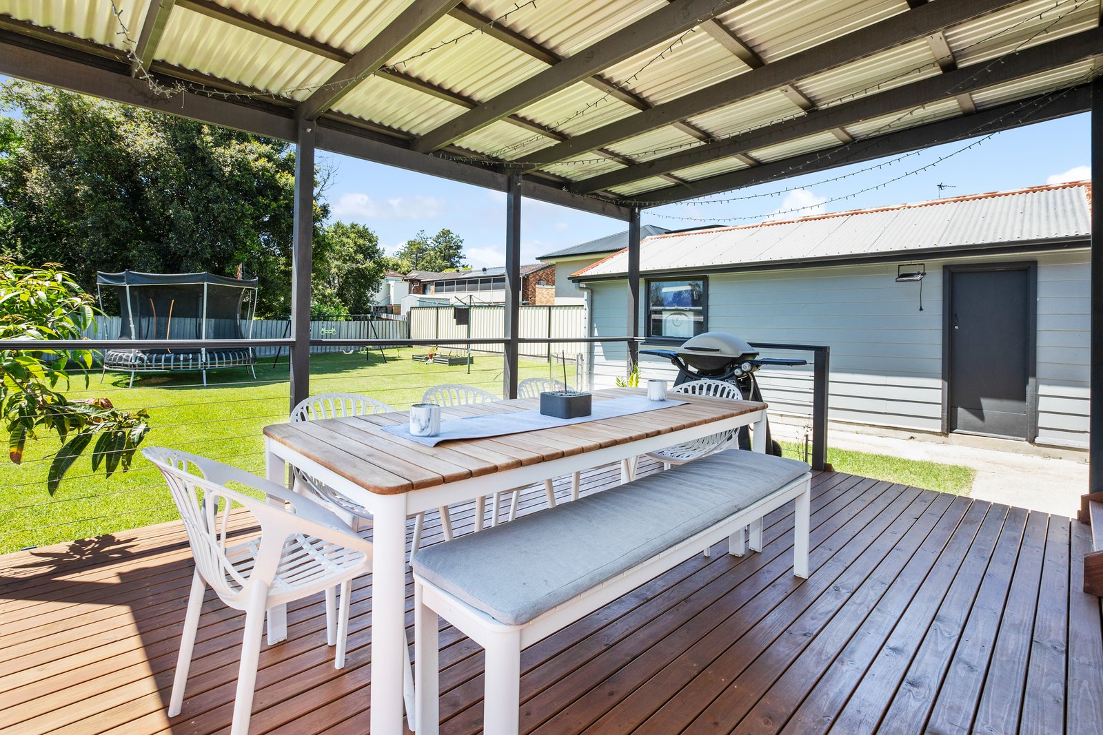 32 Irving Street BERESFIELD 12