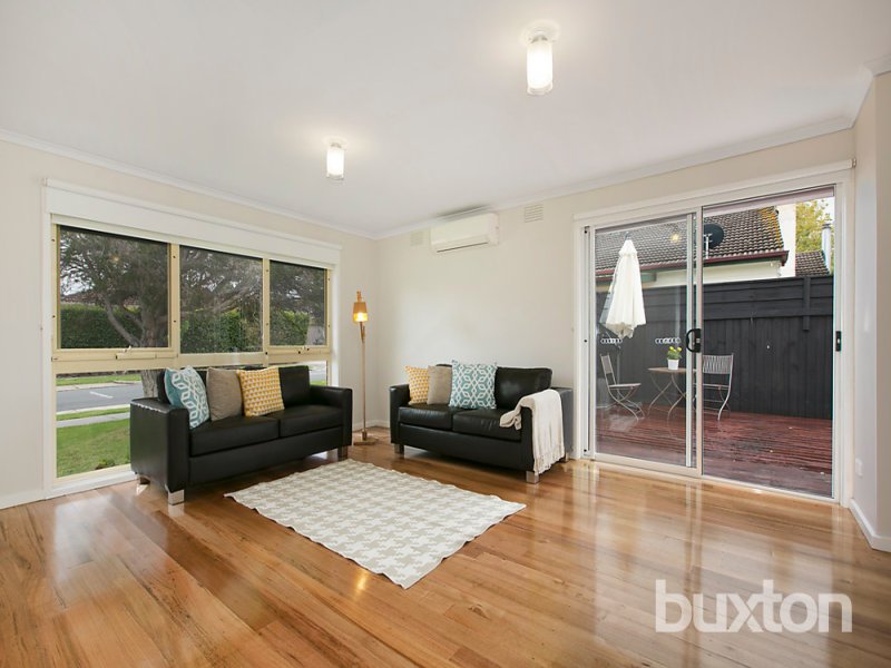 Gallery: 32 Ivy Street