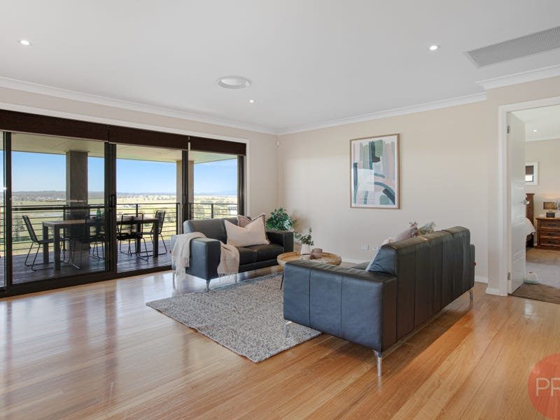 32 James Leslie Drive GILLIESTON HEIGHTS 4