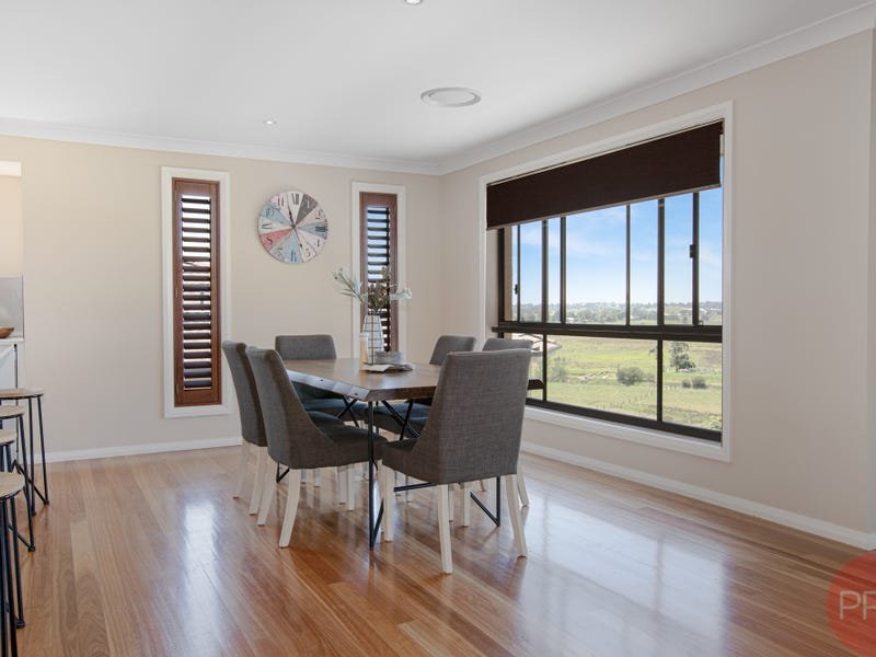 32 James Leslie Drive GILLIESTON HEIGHTS 5