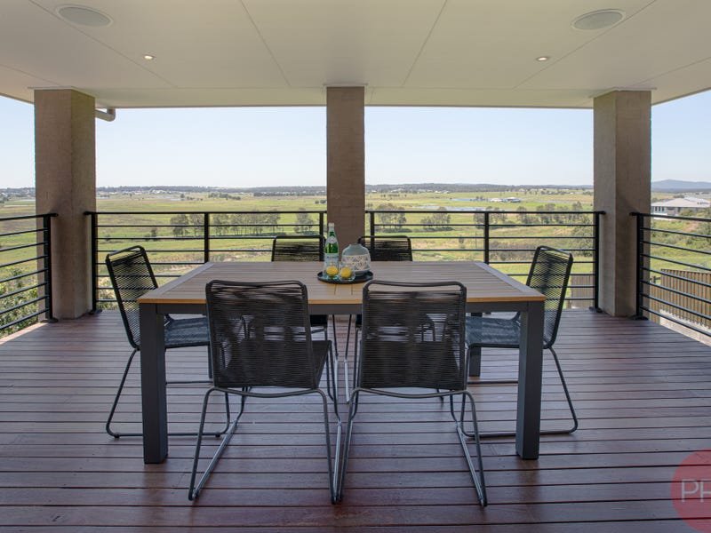 32 James Leslie Drive GILLIESTON HEIGHTS 12