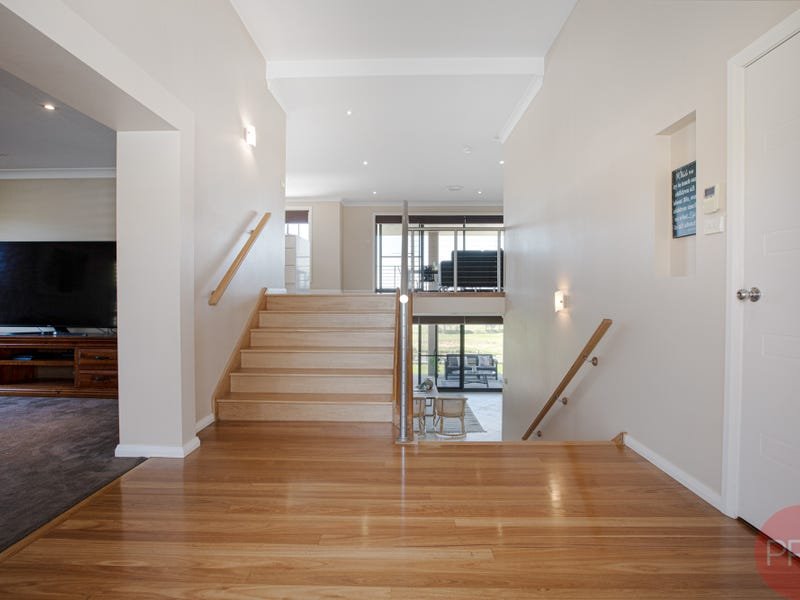 32 James Leslie Drive GILLIESTON HEIGHTS 15