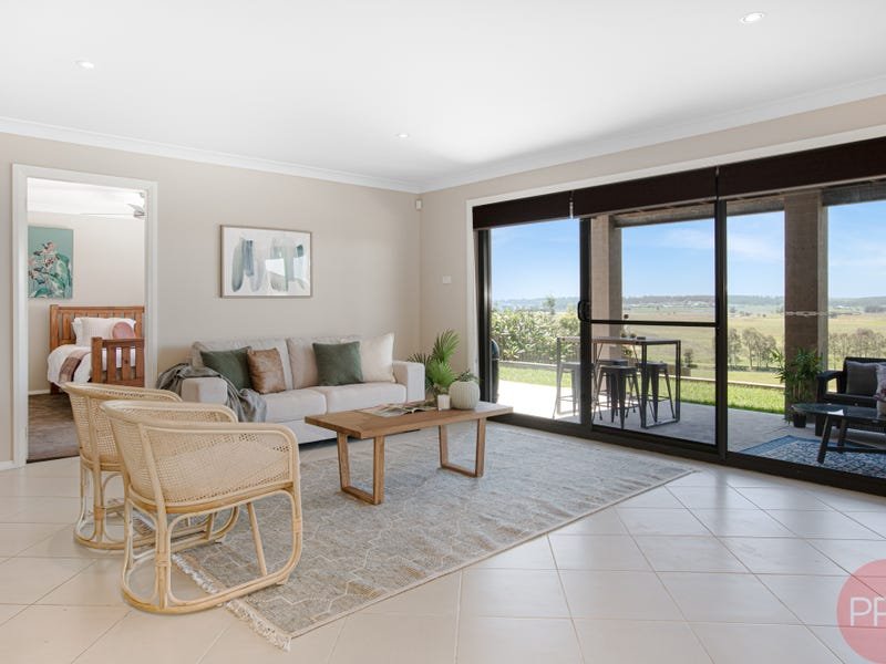 32 James Leslie Drive GILLIESTON HEIGHTS 17