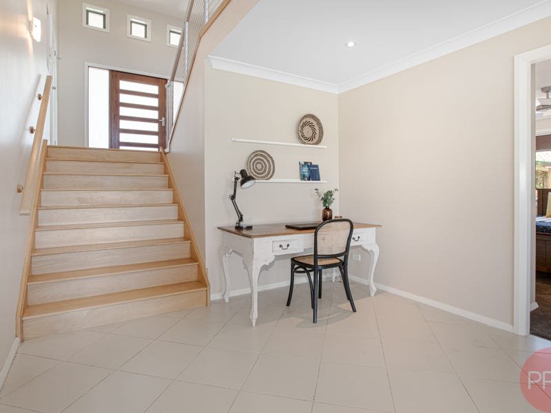 32 James Leslie Drive GILLIESTON HEIGHTS 18