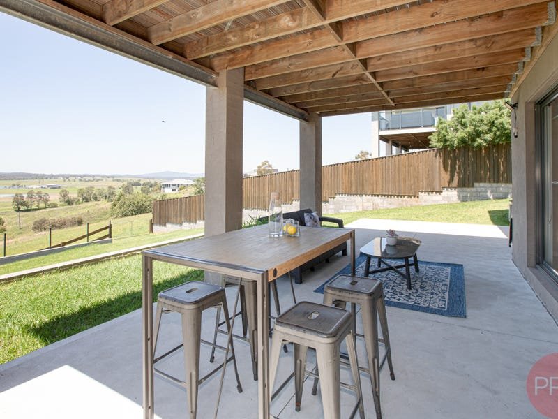 32 James Leslie Drive GILLIESTON HEIGHTS 25