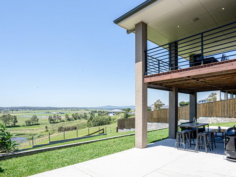 32 James Leslie Drive GILLIESTON HEIGHTS 27