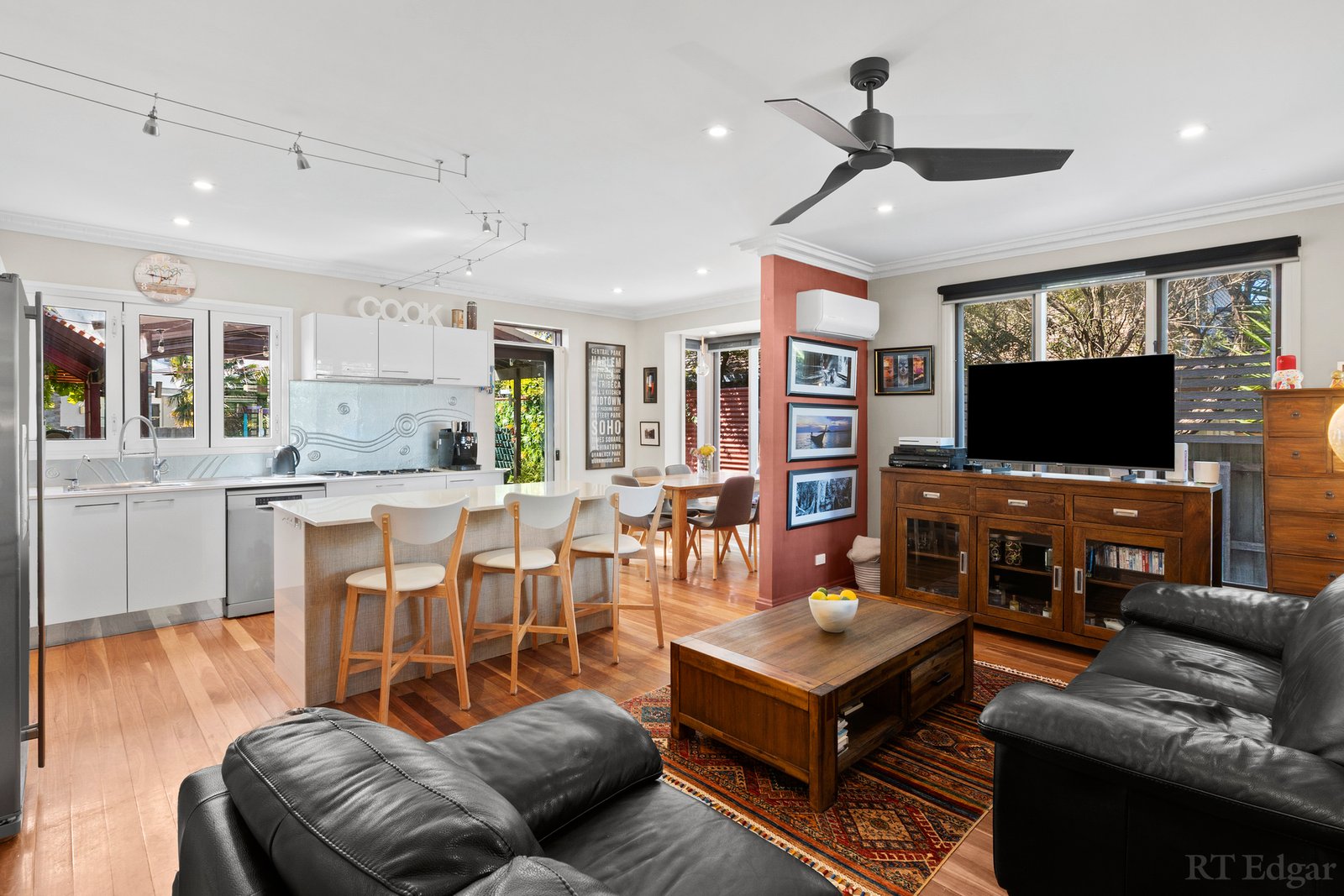 Real Estate and Property in 32 Jordan Road, Point Lonsdale, VIC