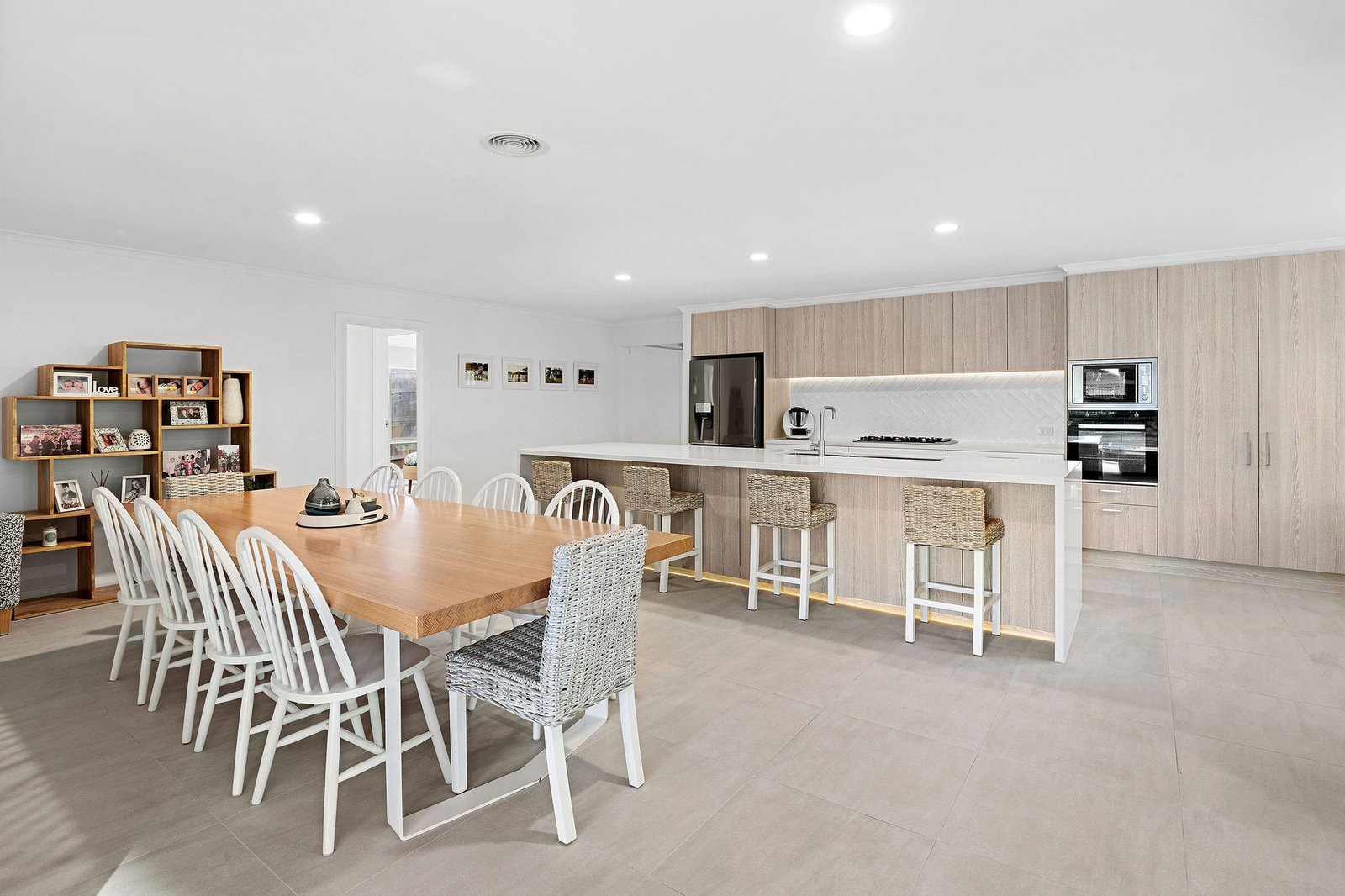 32 Kathleen Crescent, Mornington, 3931