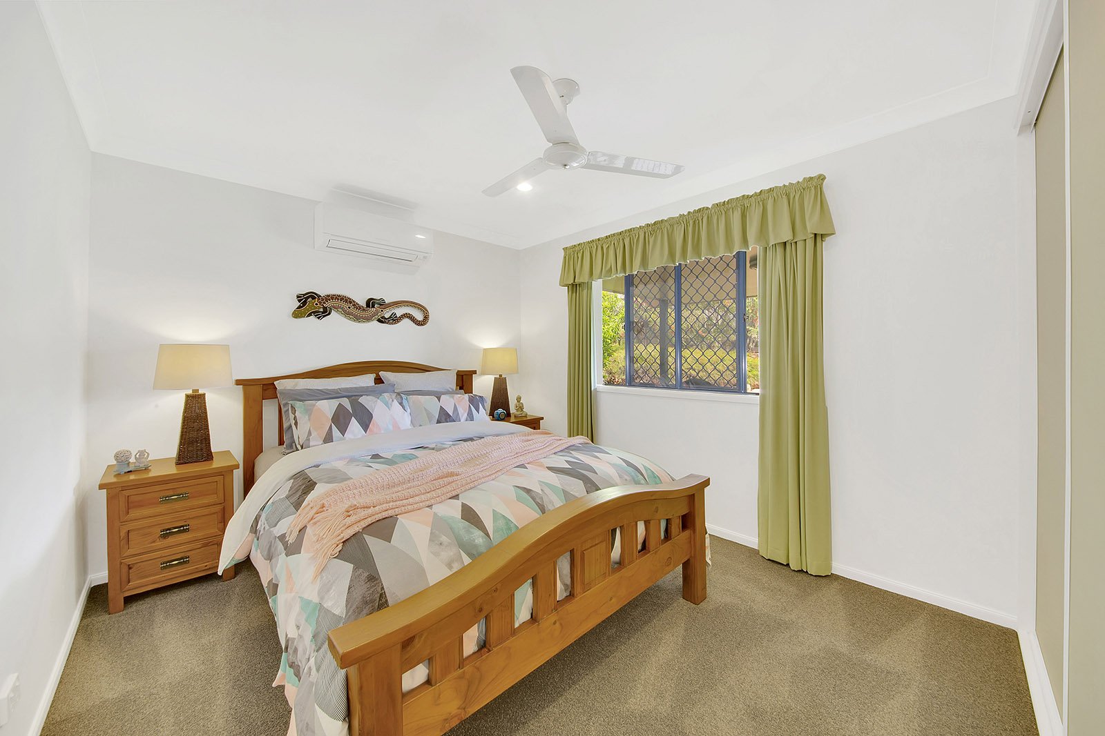 32 Keating Street TANNUM SANDS 9