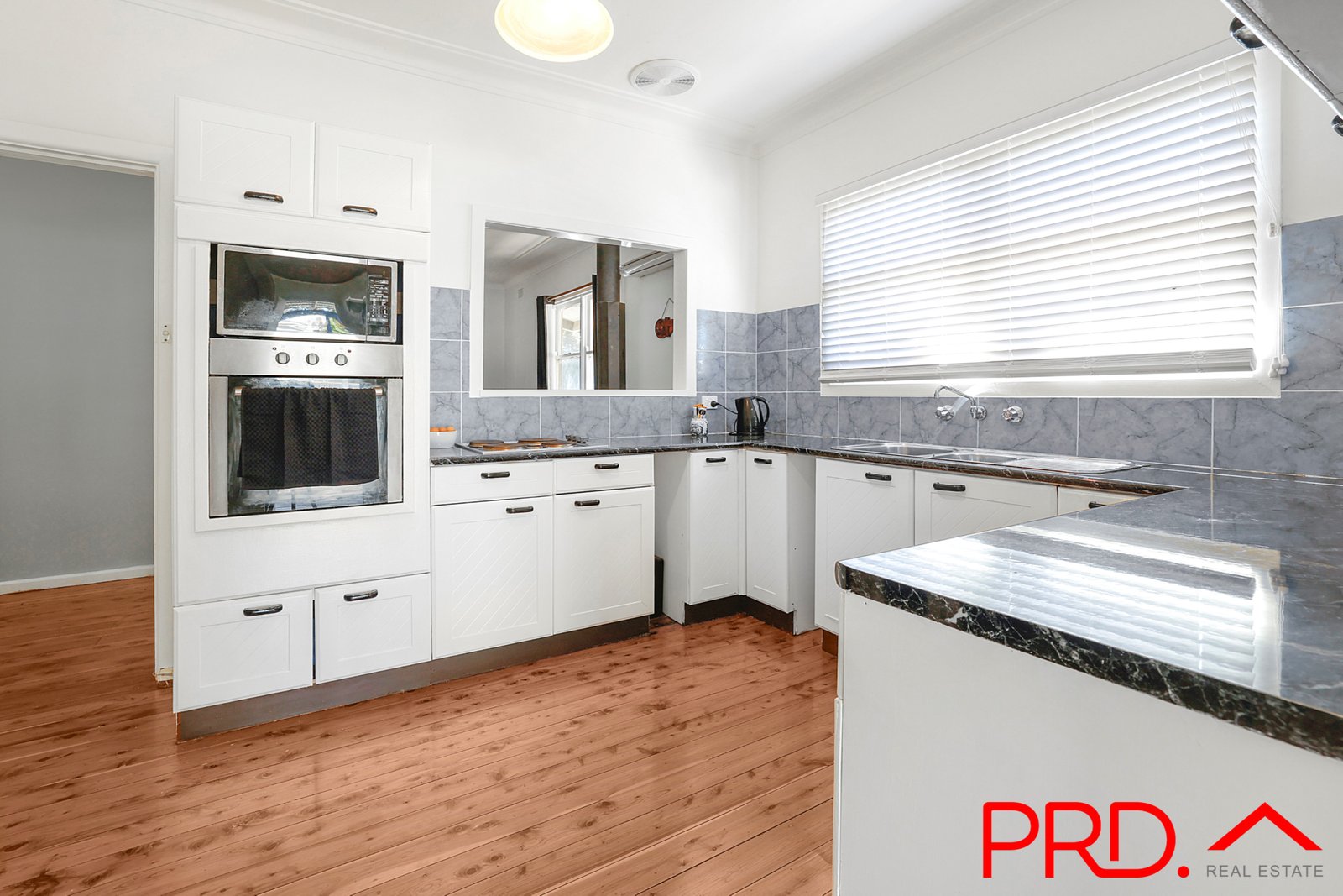 32 Kent Street TAMWORTH 6