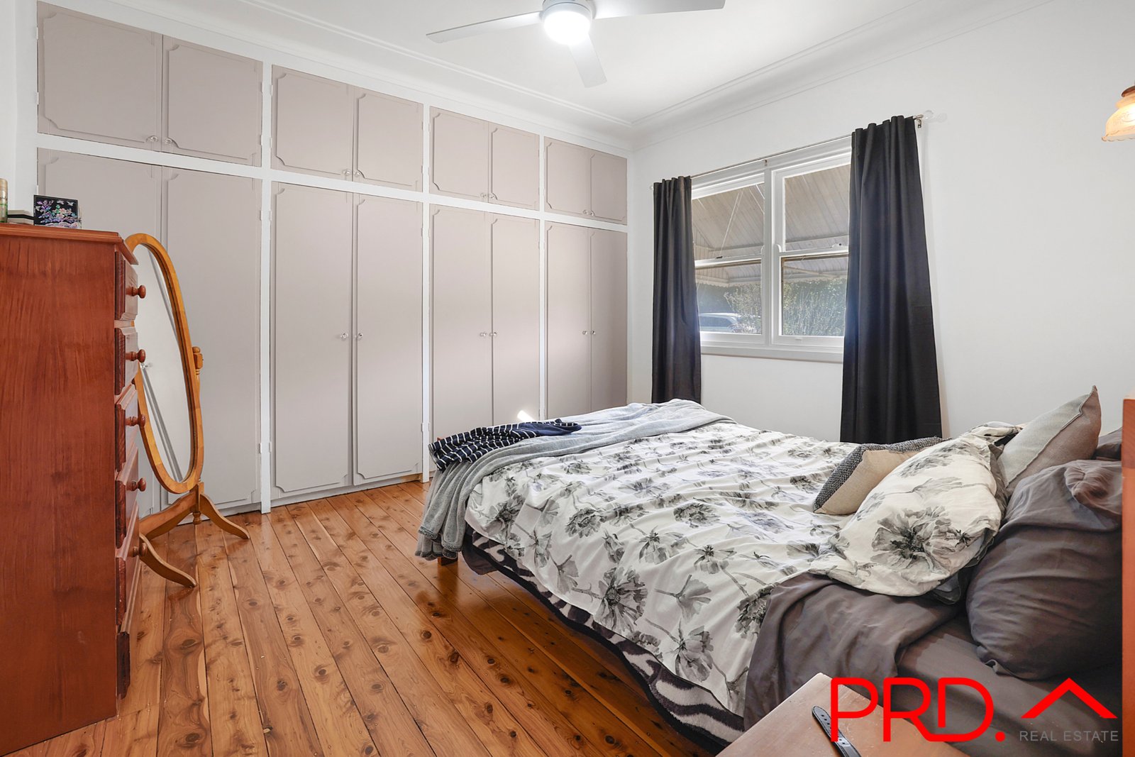 32 Kent Street TAMWORTH 13