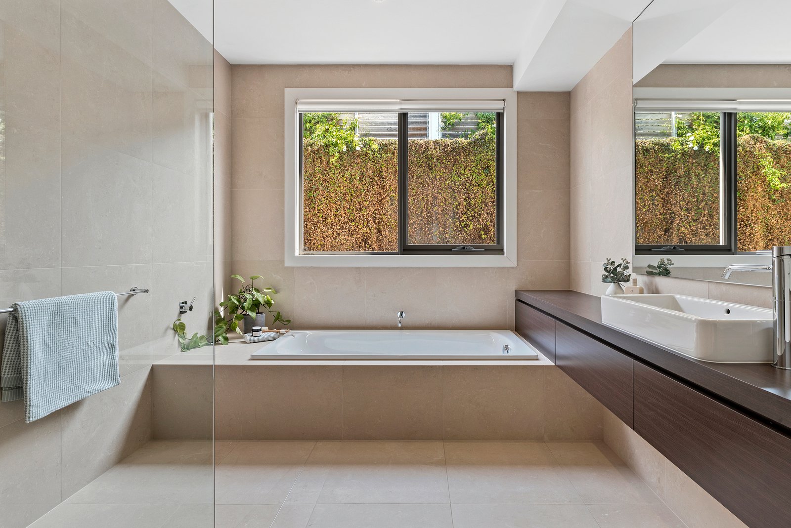 Real Estate and Property in 32 Knox Road, Blairgowrie, VIC