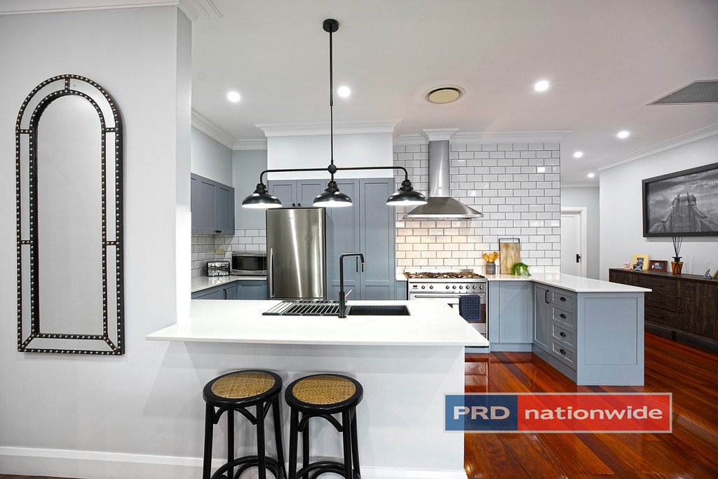 32 Ladbury Avenue PENRITH 3