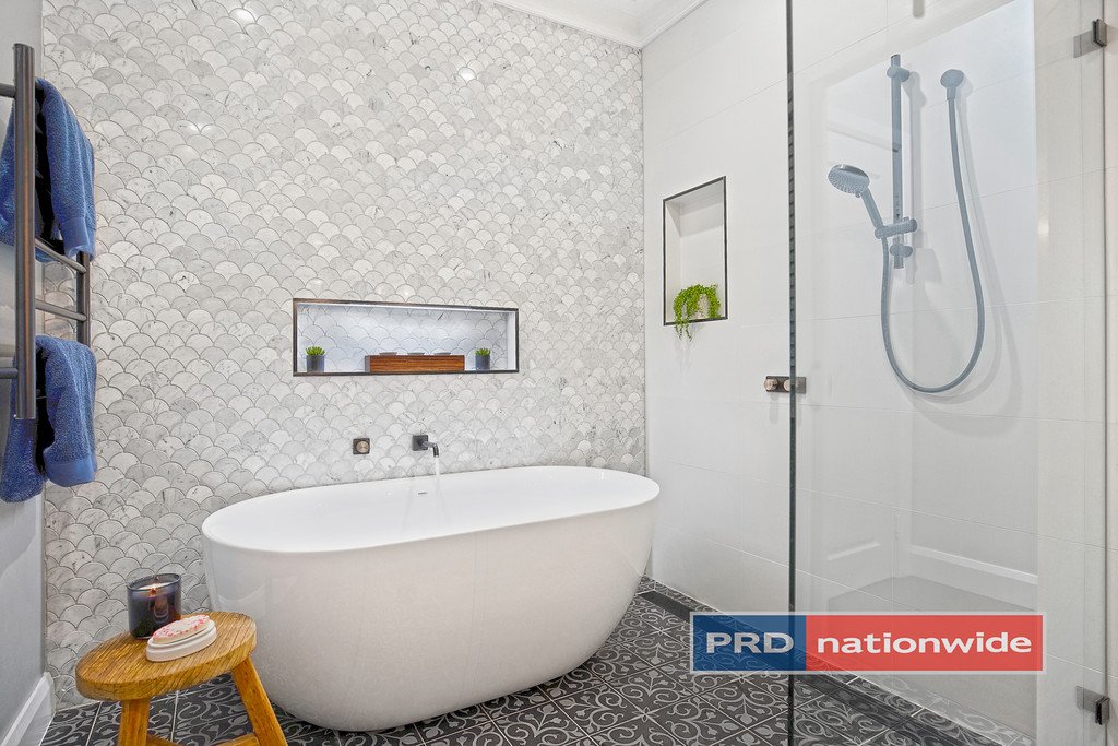 32 Ladbury Avenue PENRITH 6