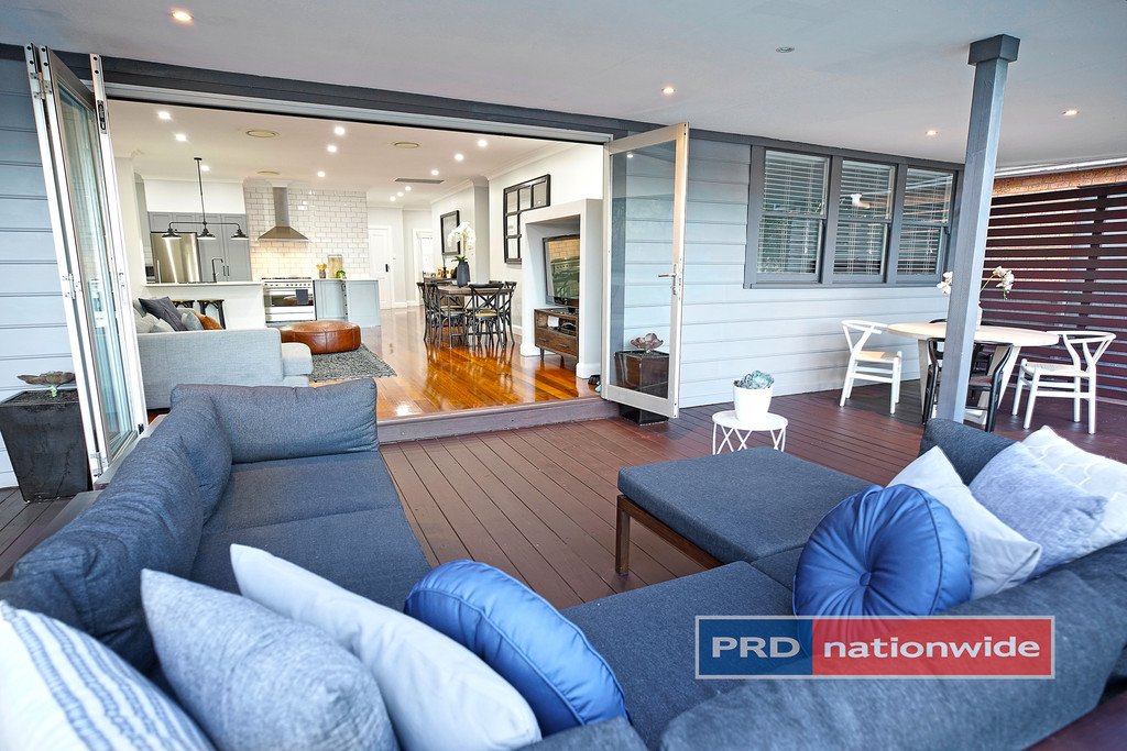 32 Ladbury Avenue PENRITH 16