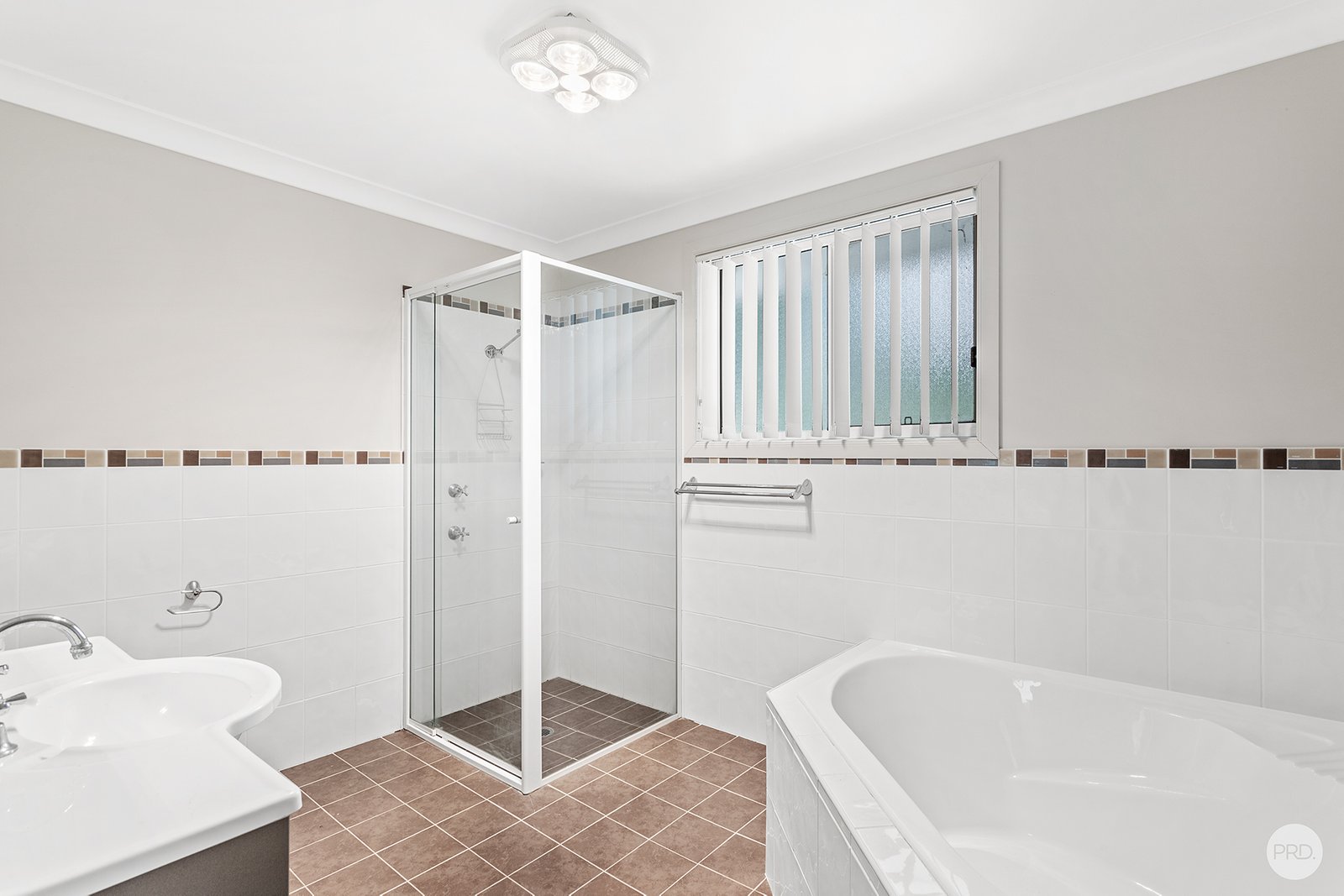 32 Lagoons Circuit NELSON BAY 13