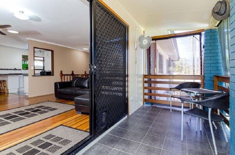 32 Latrobe Street TANNUM SANDS 7