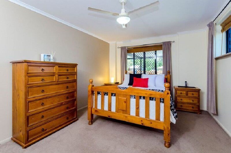 32 Latrobe Street TANNUM SANDS 12