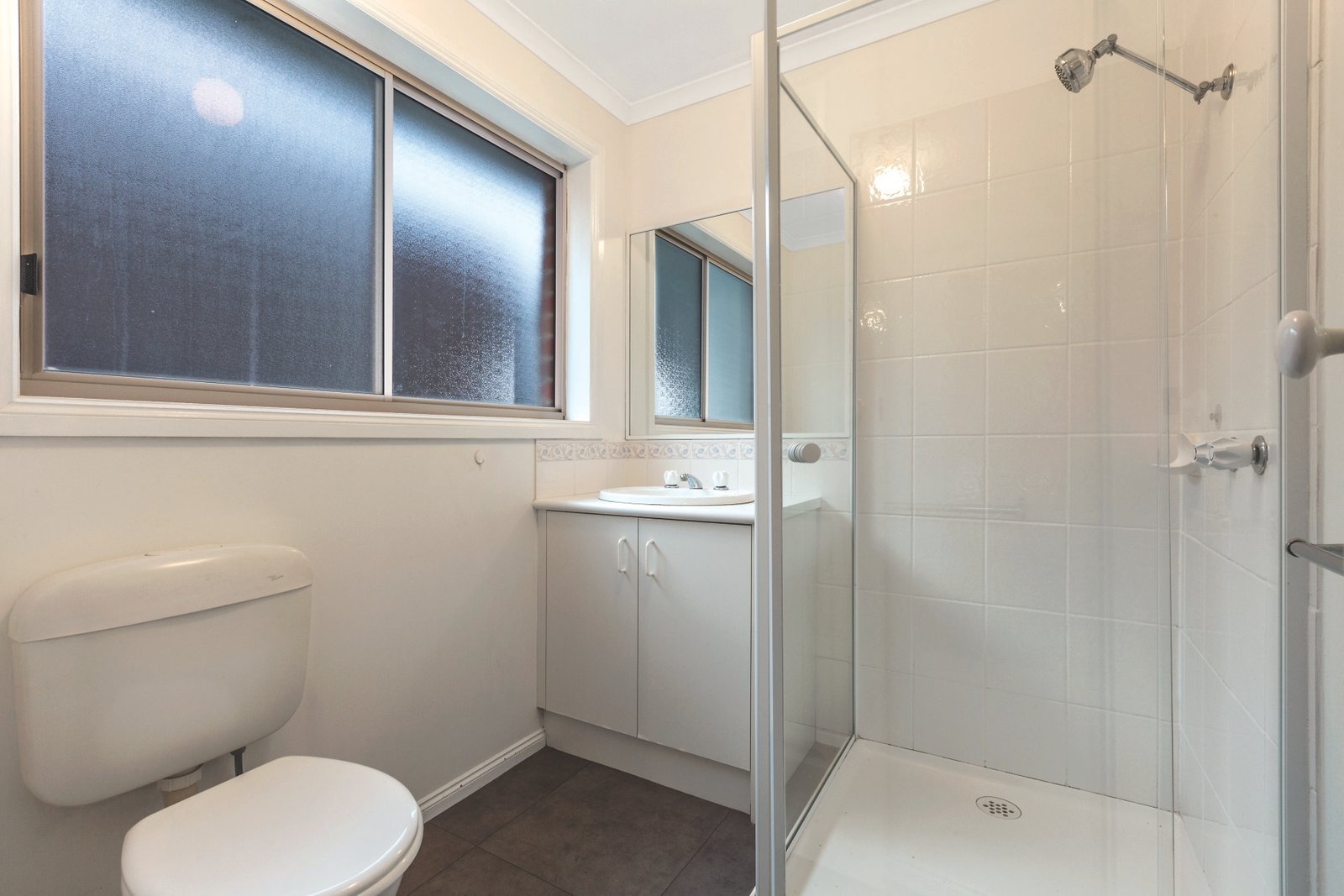 Gallery: 32 Lauderdale Avenue