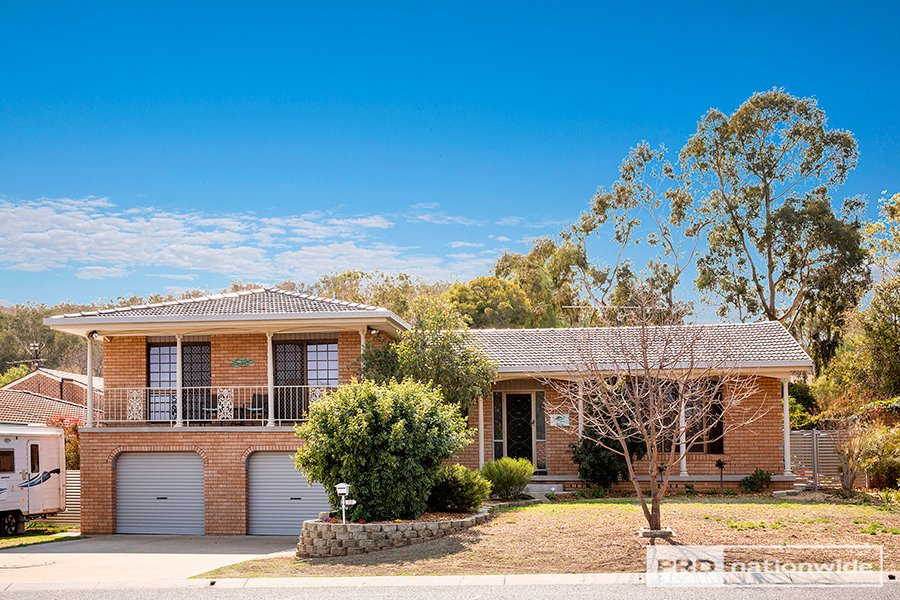 32 Lemon Gums Drive TAMWORTH 1