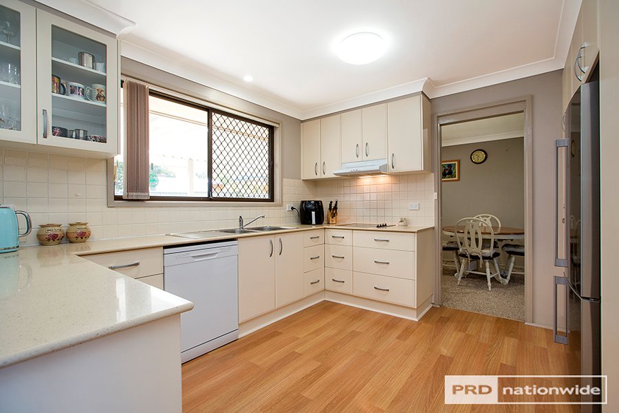 32 Lemon Gums Drive TAMWORTH 5