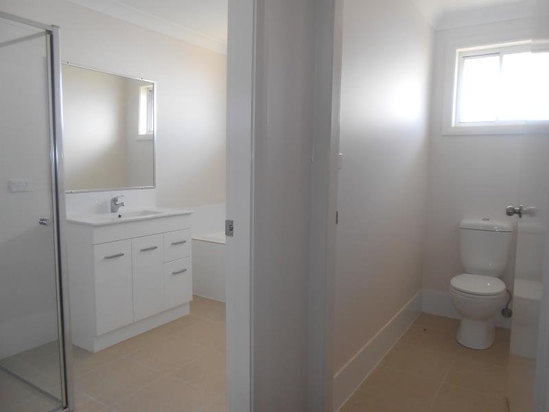 32 Leonora Crescent KOOTINGAL 6