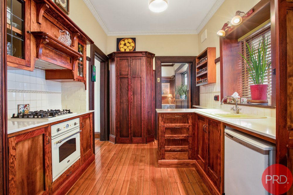 32 Lindesay Street EAST MAITLAND 6